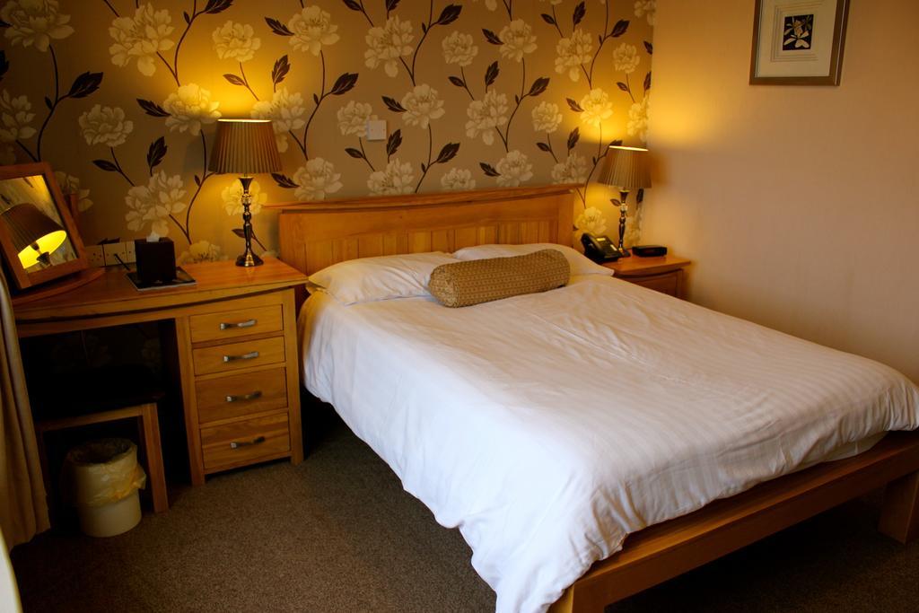 Broadway House Bed & Breakfast Laugharne Bilik gambar